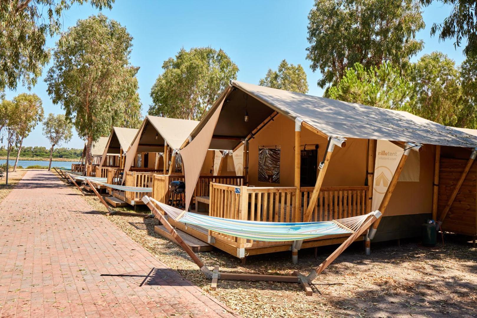 Glamping At Sardinia Hotel Алгеро Екстериор снимка